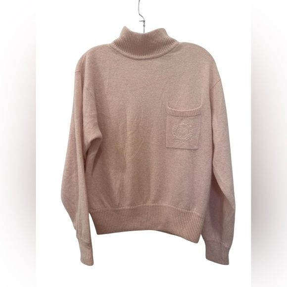 Liz Claiborne Sweaters - Vintage Liz Claiborne Pink Crewneck Sweater